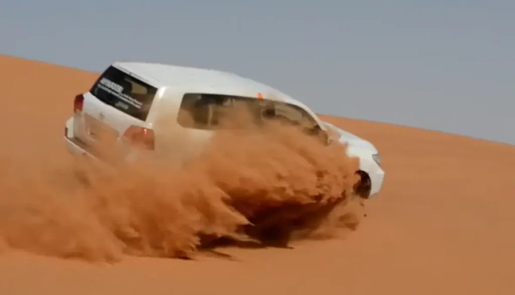 Why Do Tourists Choose DessertsafariDubai?