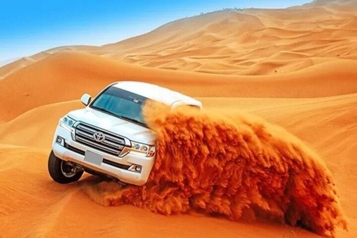 Dune Bashing Dubai